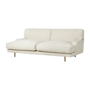 GUBI Flaneur sofa 2-personers Indianskop 15-antique brass